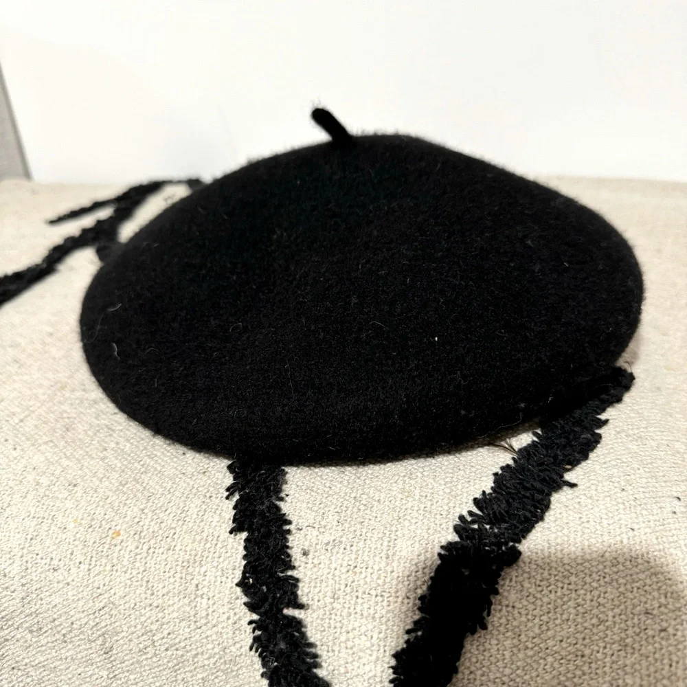 Jacobson Hat / Classic Berets / Fall accessories / Wool
